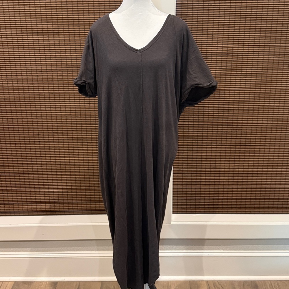 Z Supply v neck tshirt dress size medium